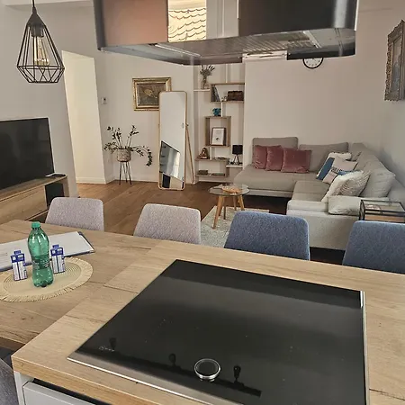 Riva In Old Town By The Cobblers' Bridge Apartment