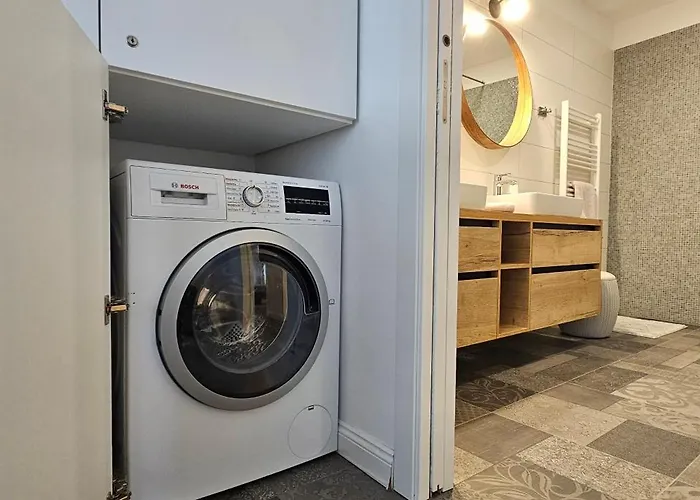 Riva In Old Town By The Cobblers' Bridge リュブリャナ