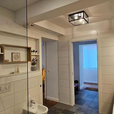 Apartman Riva In Old Town By The Cobblers' Bridge Ljubljana