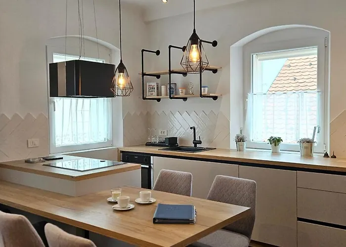 Апартаменты Riva In Old Town By The Cobblers' Bridge *