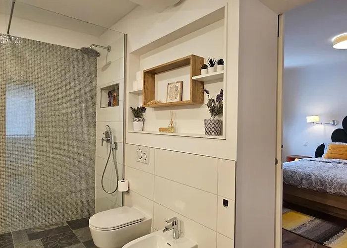 Апартаменты Riva In Old Town By The Cobblers' Bridge *